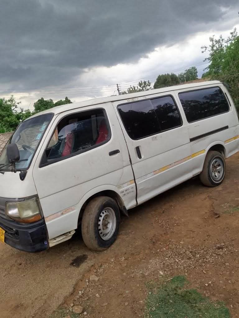 used toyota hiace