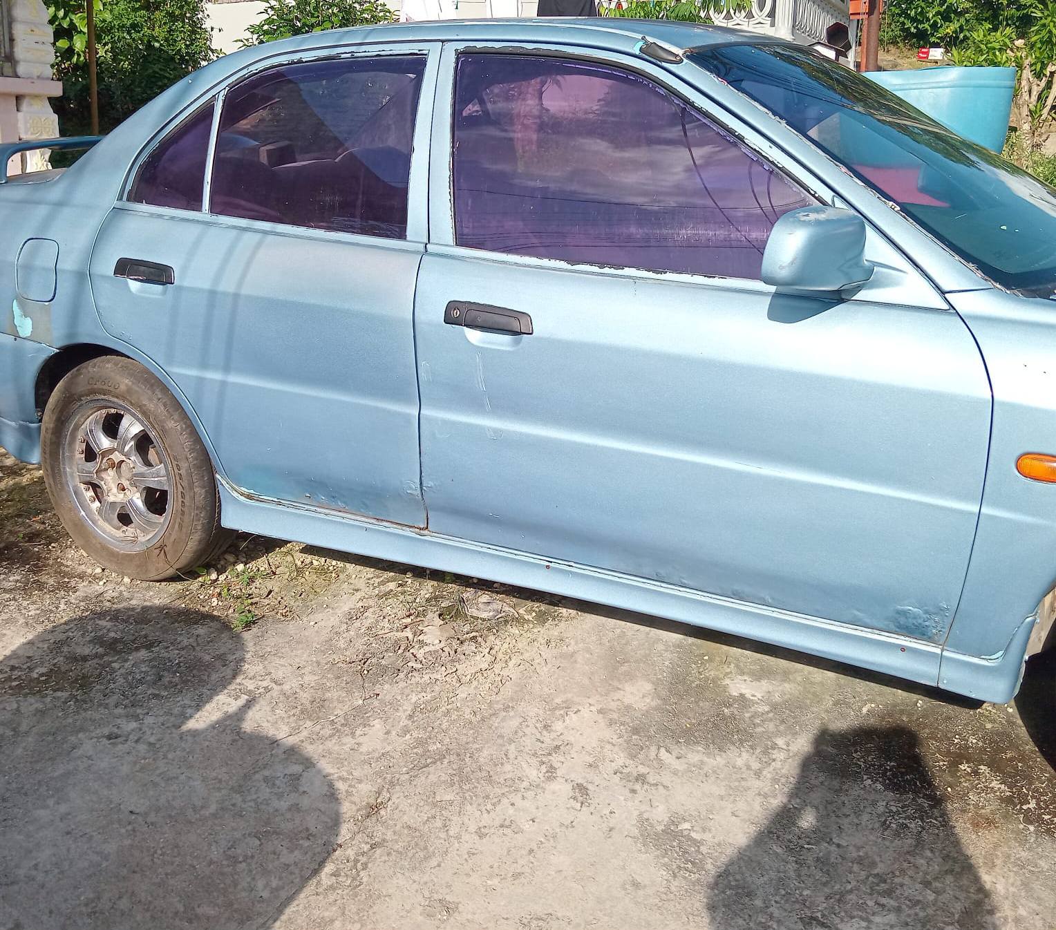mitsubishi lancer