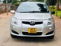 used toyota auris