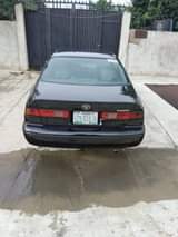 A picture of 2000 Toyota Camry