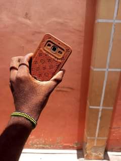 A picture of Samsung j3