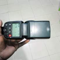 A picture of On sale speed light
