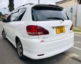A picture of TOYOTA IPSUM BEI 6 8