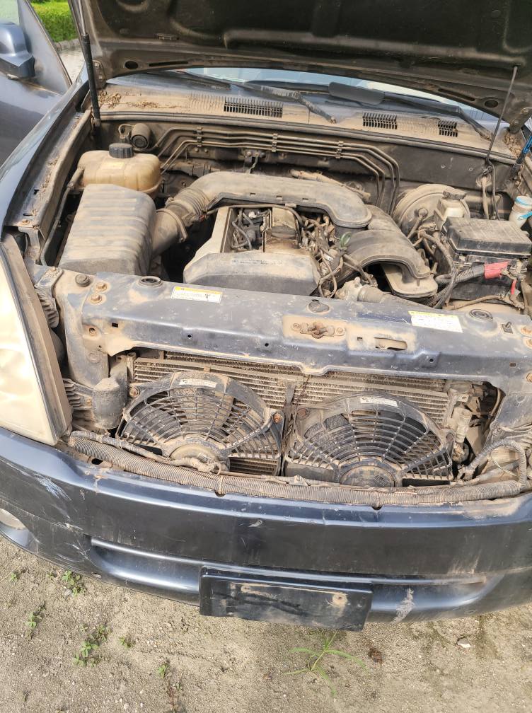 A picture of Nigerian Used Sangyang SUV