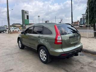 A picture of HONDA CRV 09