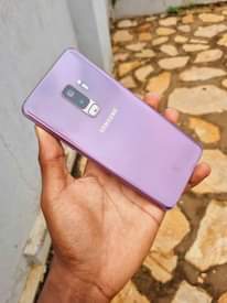 A picture of Samsung s9 plus