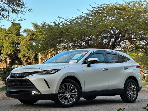 A picture of Toyota harrier