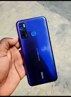 tecno camon
