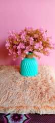A picture of Artificial flowers zinapatikana.