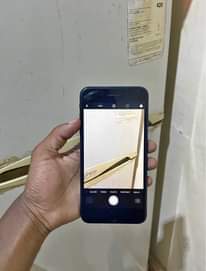 A picture of Iphone 7plus GB128