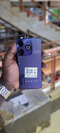 A picture of New Infinix SMART 8 128gb