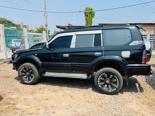 A picture of Toyota Prado