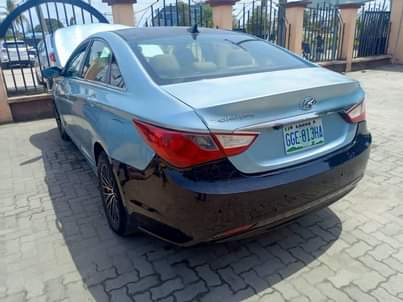 A picture of 2011 Hyundai sonata
