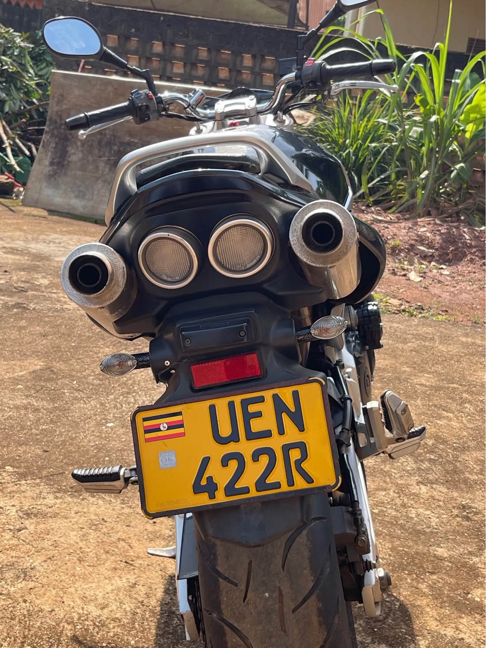 A picture of Suzuki GSR600