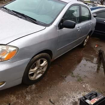 A picture of Toyota Corolla 2006 registered 09066107030 