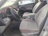A picture of Mad Distress sell first body paint 2008 4 celinder Toyota