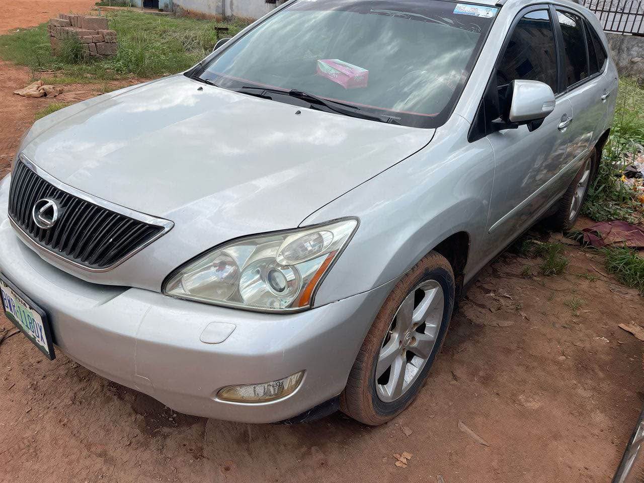 A picture of Dealers deal Lexus rx330 with bad gearbox Benin city