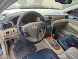 A picture of Lexus 330