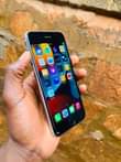 A picture of iPhone 6s 32Gb at 240k