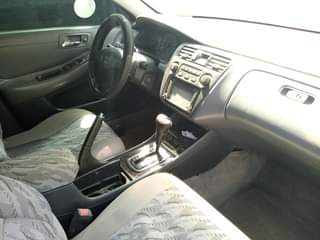A picture of 2000 HONDA ACCORD