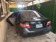 A picture of Awoof 2009 Toyota Camry muscle XLE full option very neatly