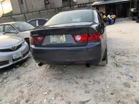 A picture of Acura Tsx 05
