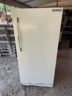 classifieds/fridges