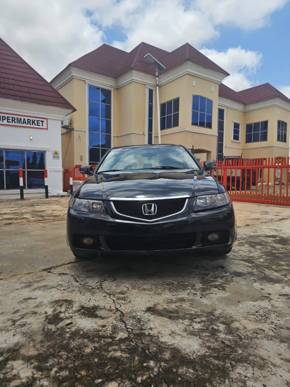 A picture of Distress Distress Direct Honda accord European with everything bless Accident