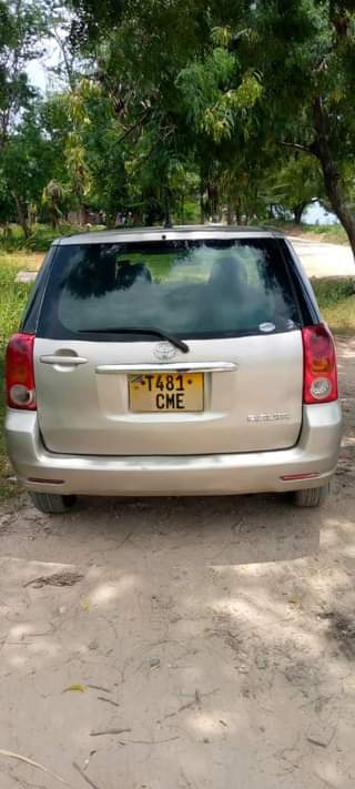 A picture of Toyota Raum