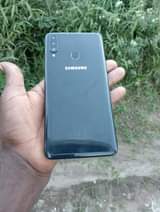 A picture of Samsung Galaxy a20s imenyooka gb32 ram3 net4g