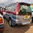A picture of TOYOTA NOAH FIELD TOURER 22M