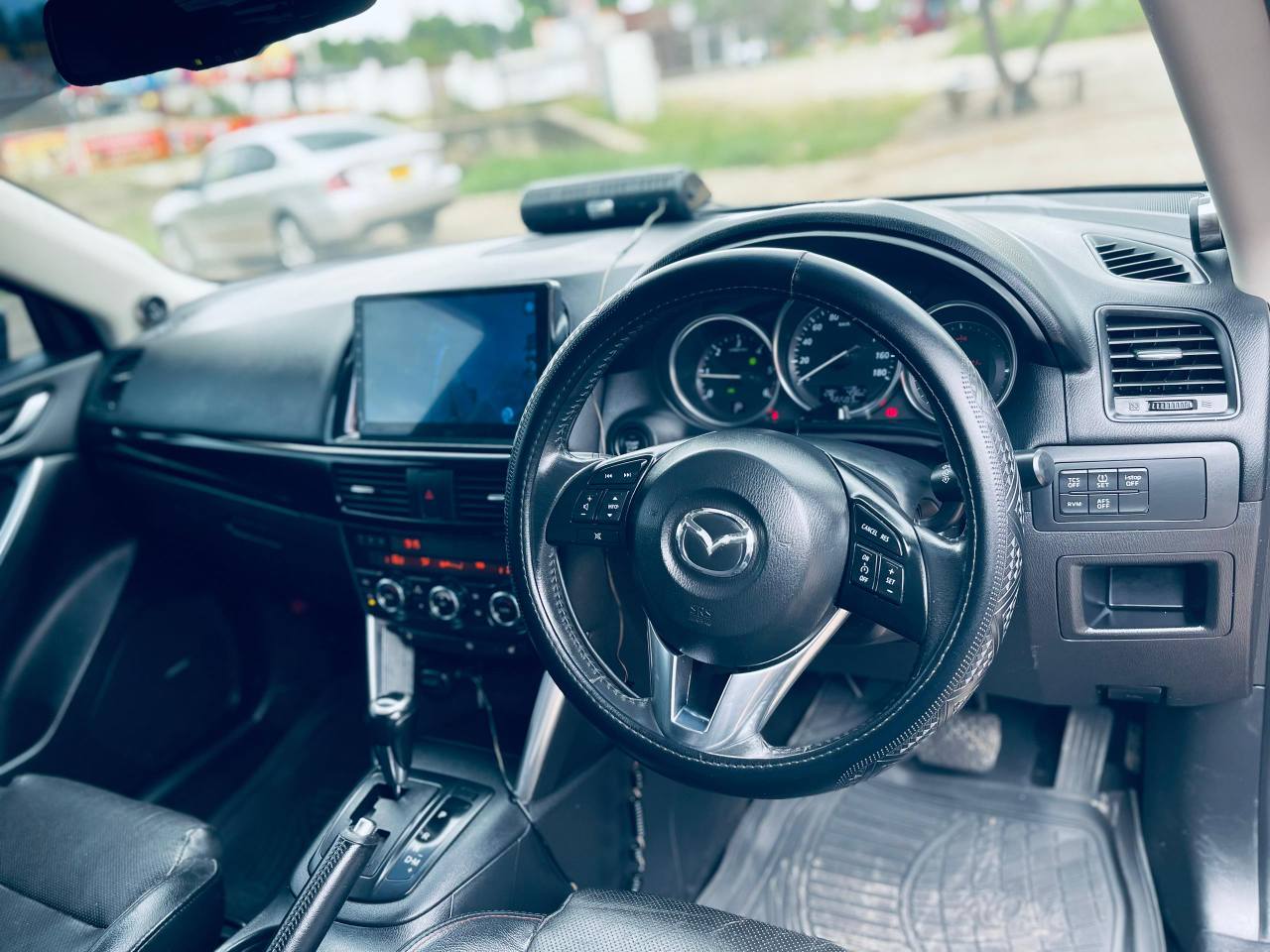 A picture of MAZDA CX5