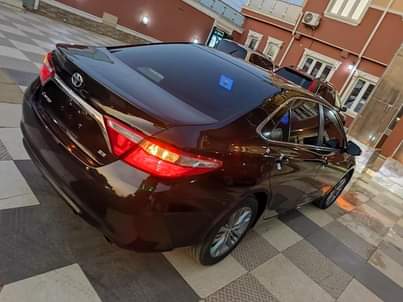 A picture of CAMRY SE 2015