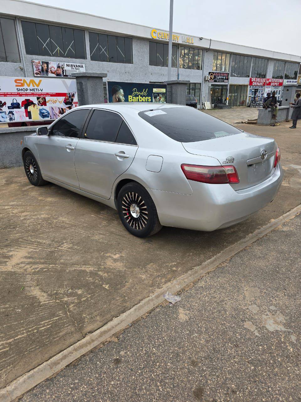 A picture of  6.7m TOYOTA CAMRY LE BELGIUM GRADE DUTY FIRST BODY