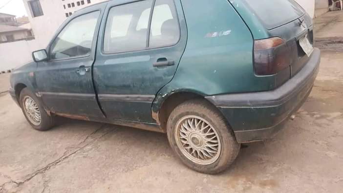 A picture of Volkswagen Golf 3 salon Complete pure first body Engine and