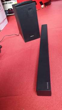 A picture of Samsung soundbar at 600k in Banda Kyambogo Call 0755625948 or