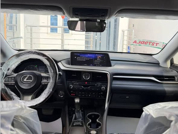 A picture of Lexus RX350 2017