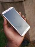 A picture of Aquos shv43