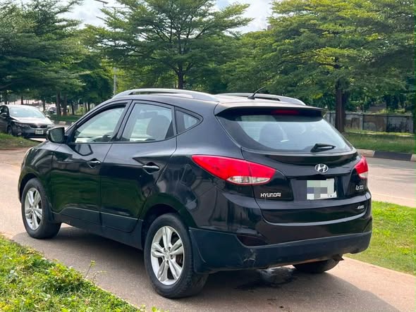 A picture of Hyundai ix35 2013