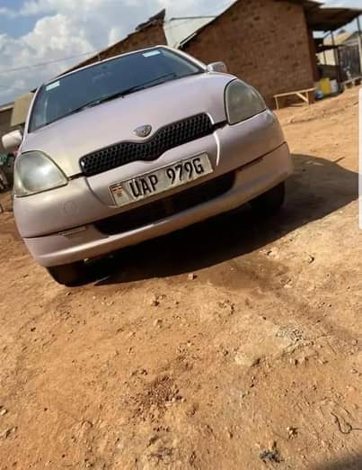 A picture of Quick deal Vitz on sale Great working conditions Great interiors