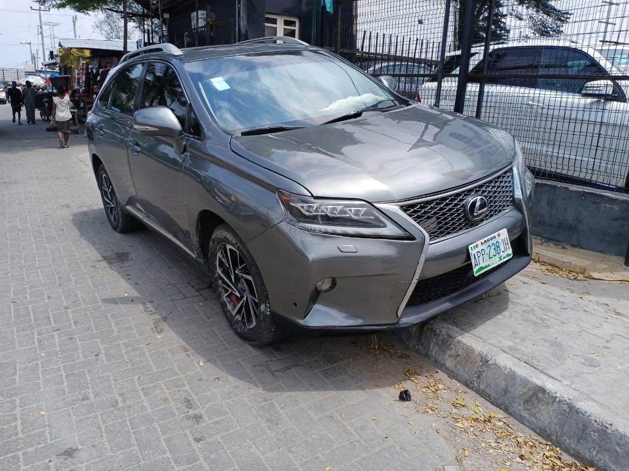 A picture of 2011 lexus Rx350