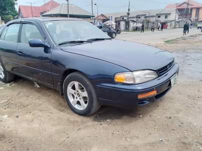 A picture of toyota Camry for sale lp