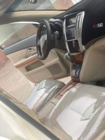 A picture of Lexus 330
