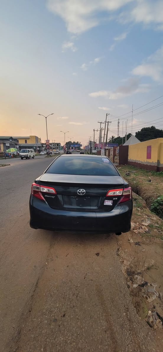 A picture of Toyota camry spider 2014 SE