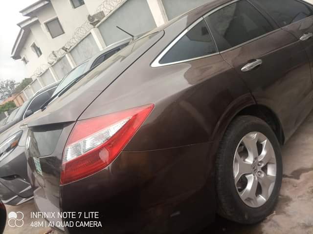 A picture of Honda Accord Croustour 2010