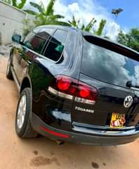 A picture of 2009 MODEL TOUREG
