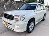 A picture of TOYOTA LANDCRUISER