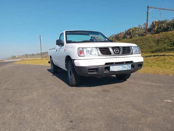used nissan hardbody