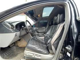A picture of 07 Acura TL in good condition first body pan untouched