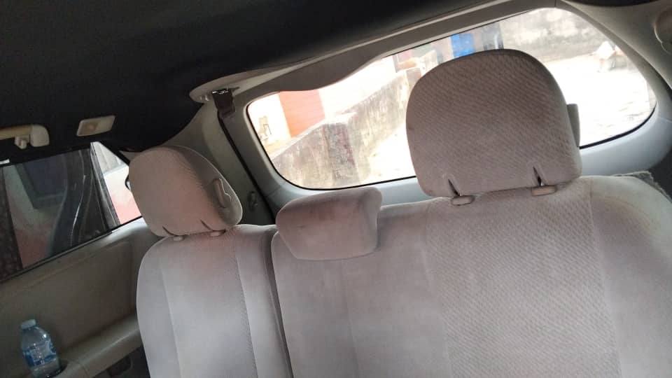 A picture of 2010 Toyota sienna